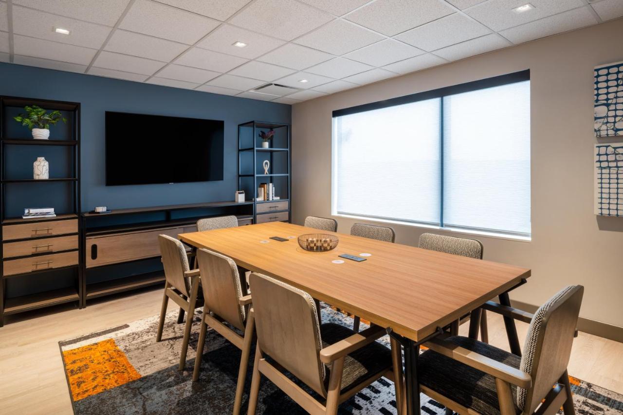 Atwell Suites - Denver Airport Tower Road By Ihg エクステリア 写真